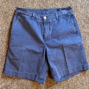 NWOT Vineyard Vines Khaki Shorts 32